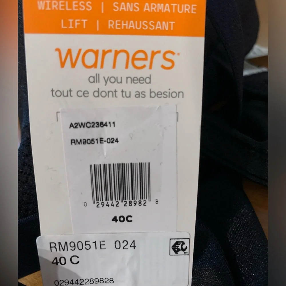 Warners Blissful Benefits Bra RM9051 Wireless Lift Black 40C New